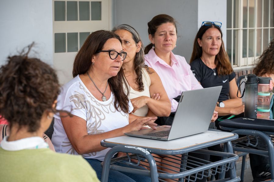 La DGE presentará el cuadernillo “Mochileros de la Comunicación”
