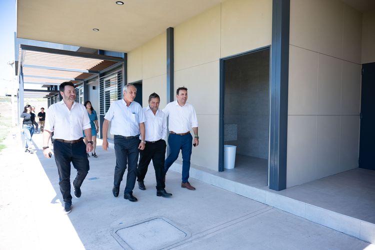 García Zalazar recorrió instituciones del Este