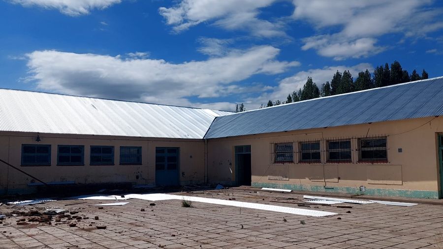 Compromiso cumplido: el Gobierno de Mendoza reconstruyó la Escuela Río Negro de Pareditas