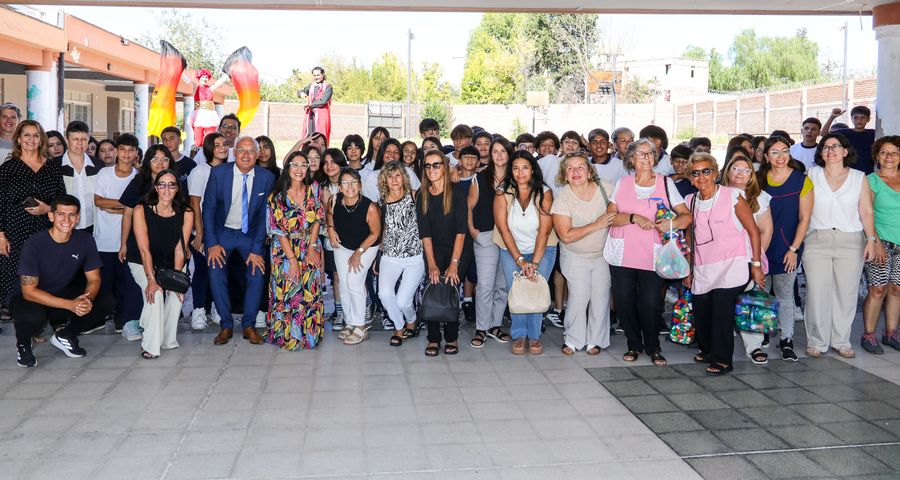 DGE abrió una escuela con orientación en Educación Física    