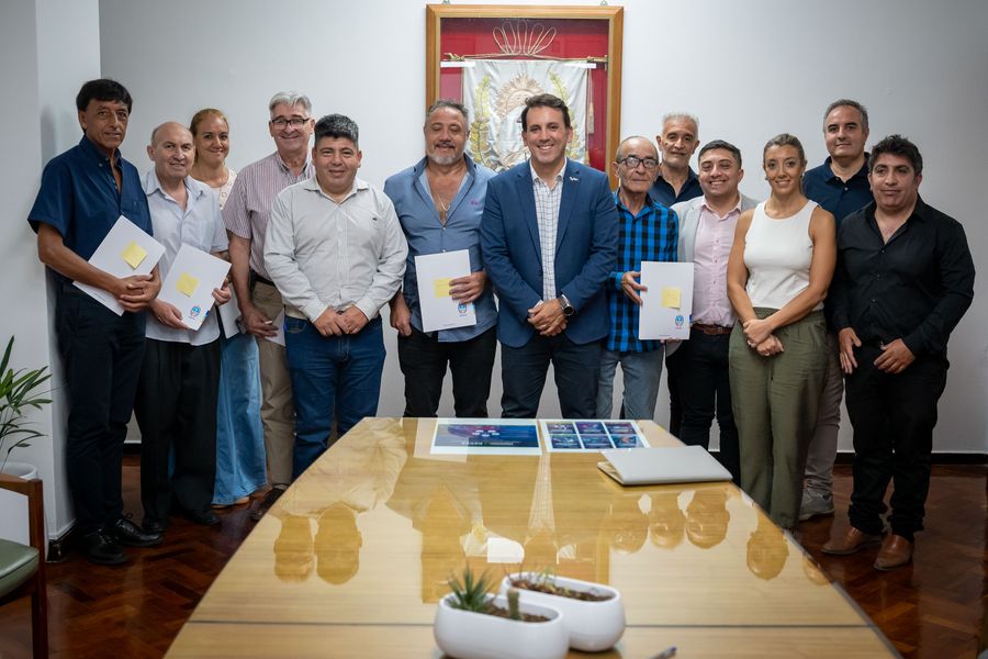 La DGE y 10 sindicatos avanzan para fortalecer la terminalidad educativa de los trabajadores