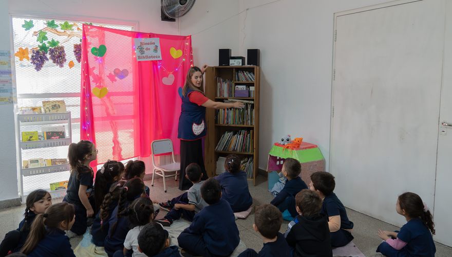 Mes de la Lectura en Voz Alta: los jardines estimulan leyendo