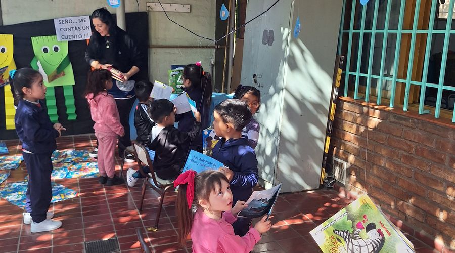 El JIN 0-125 impulsa la lectura y despierta la imaginación desde la primera infancia