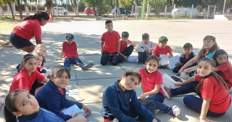 En abril disfrutamos leyendo: fluidez y comprensión lectora en la escuela Alas Argentinas