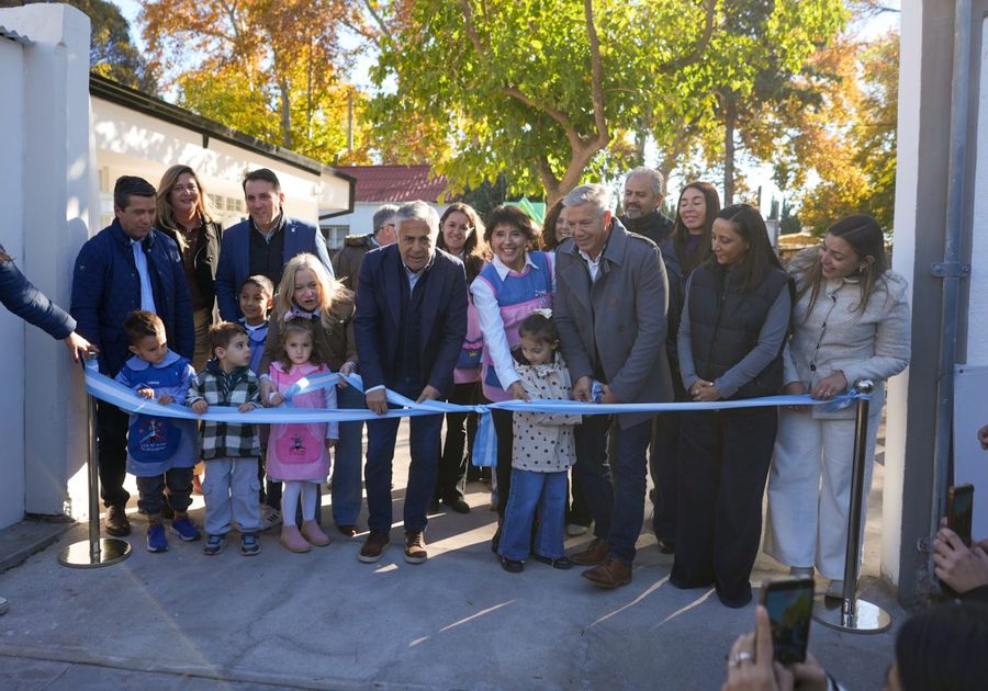 Cornejo presentó la remodelación integral del Jardín El Principito en General Alvear