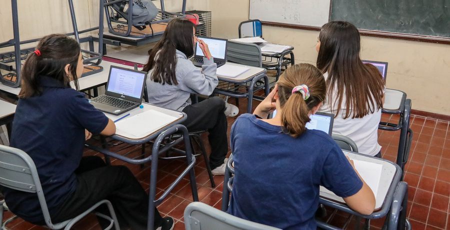 Avanza el proceso de reestructuración de los Centros de Educación Básica de Jóvenes y Adultos