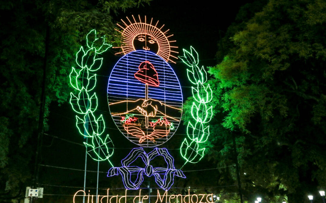 30 de octubre Día del escudo de la Provincia de Mendoza