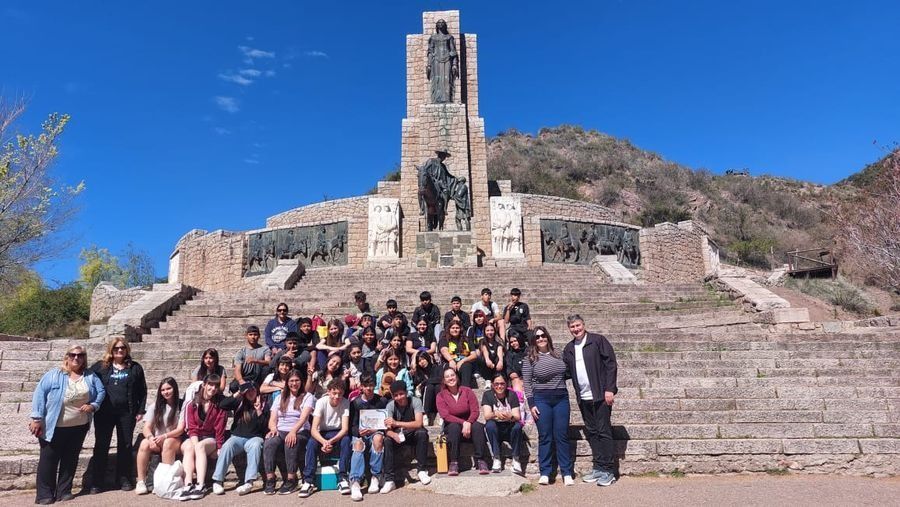 estudiantes- actividad al aire libre
