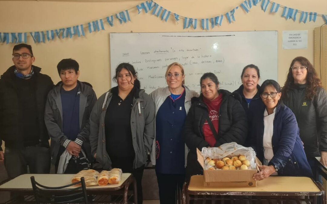 Estudiantes del CCT 6-065 trabajan en un proyecto interinstitucional transformador