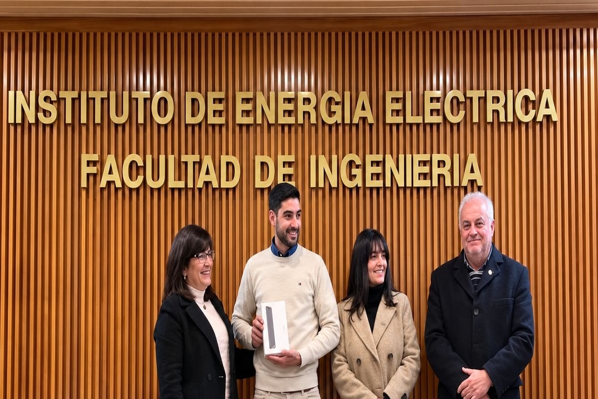 ESTUDIANTES DE MINERÍA DE INSUTEC FUERON PREMIADOS estudiantes de minería de insutec fueron premiados