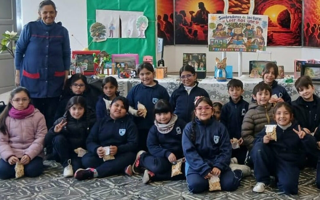 La escuela P-063 Cristiana Evangélica promueve prácticas lectoras creativas