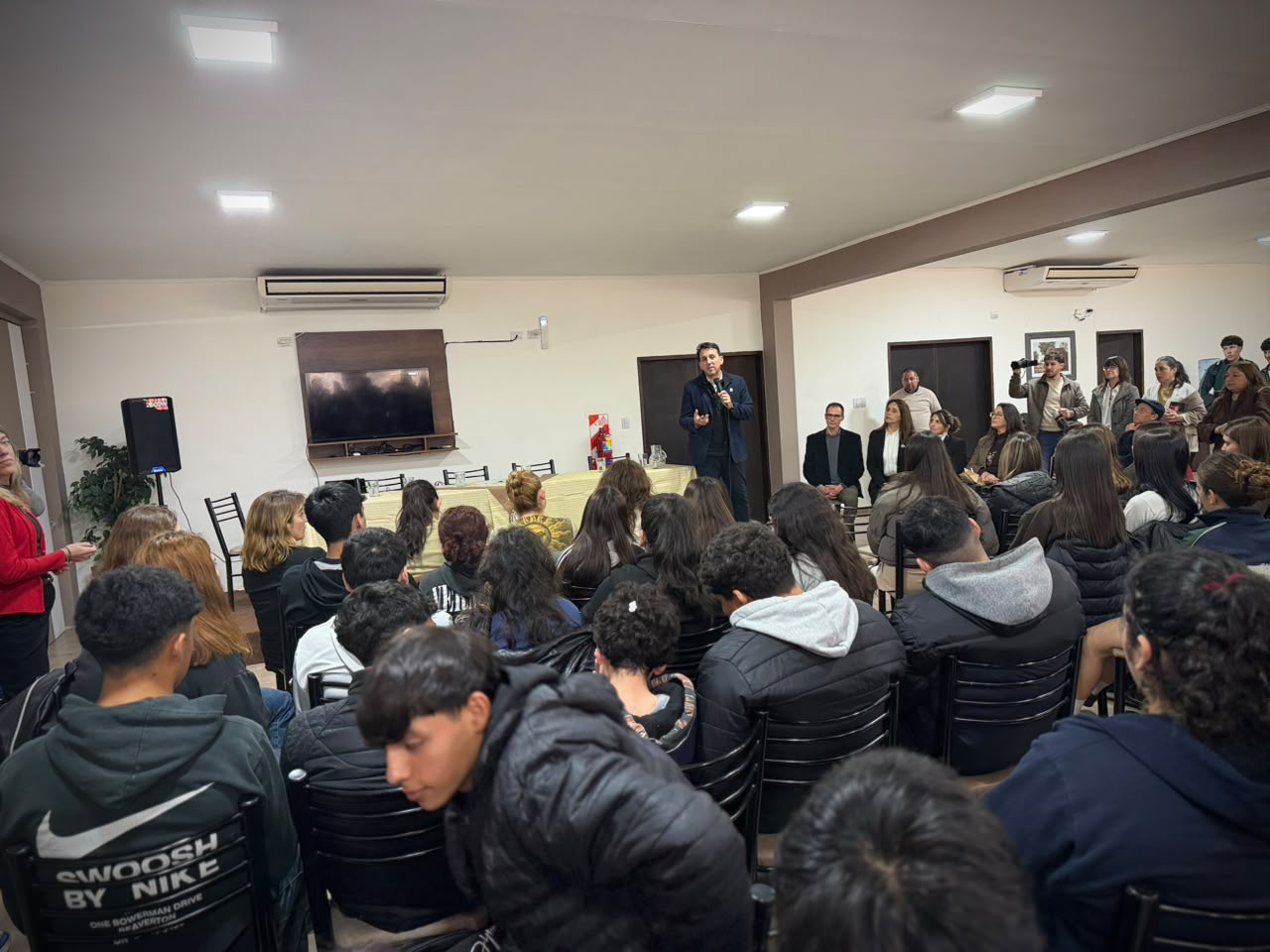 Portal Educativo DGE Gobierno de Mendoza estudiantes en el aula