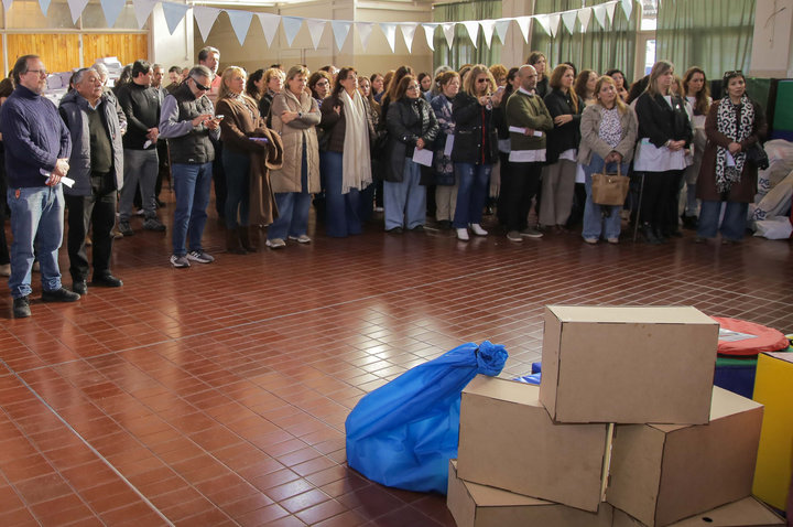 Portal Educativo DGE Gobierno de Mendoza dge-estudiantes-materiales-autoridades-escolares