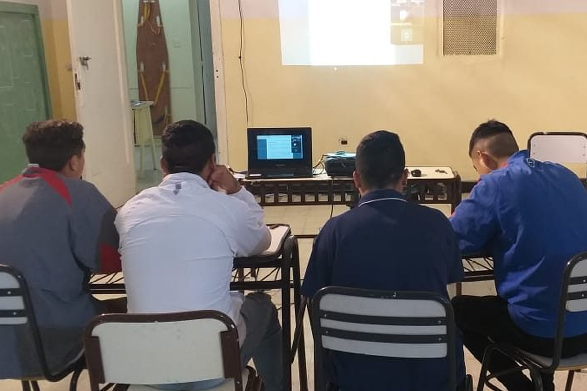 estudiantes-en-clase