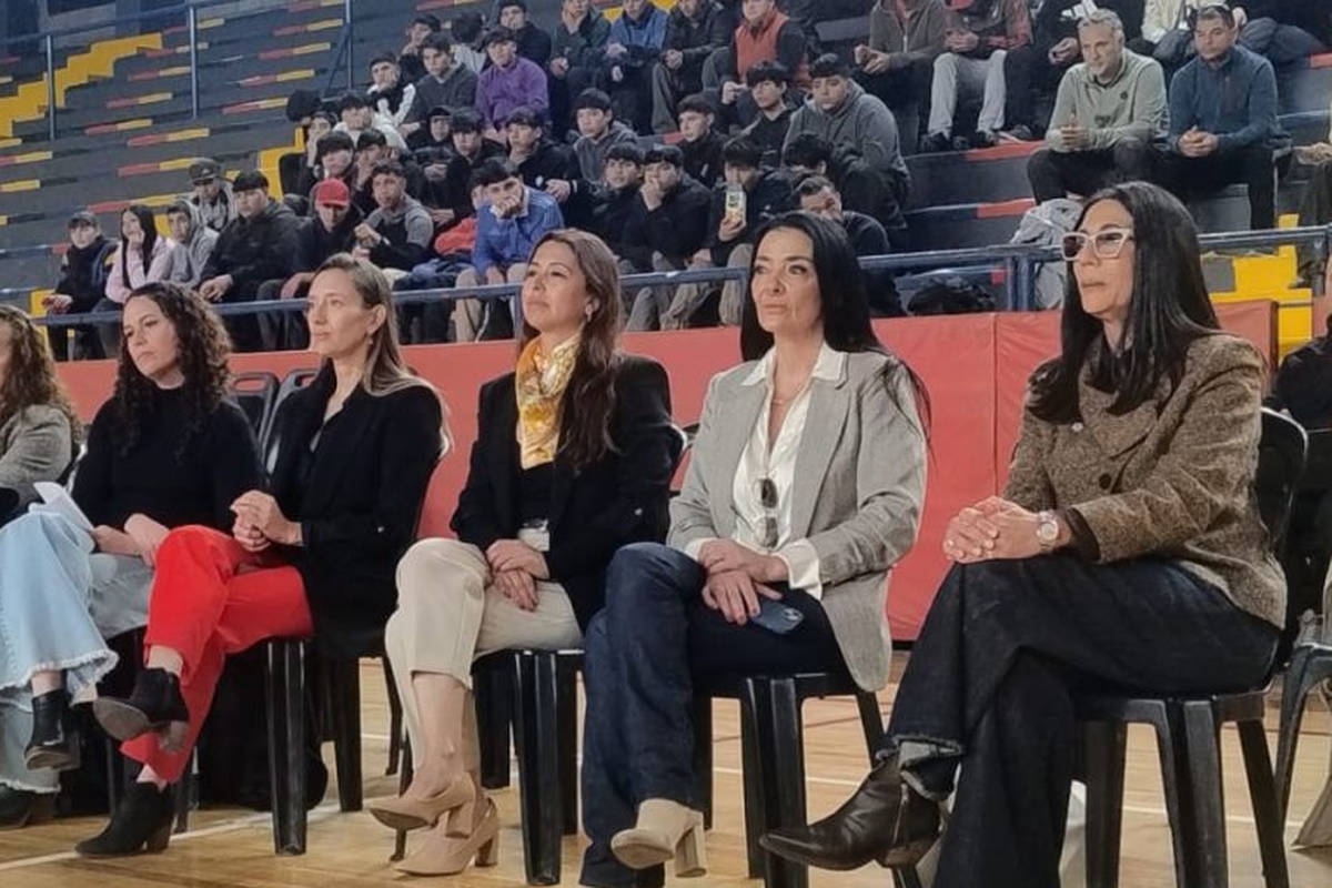 charlas sobre violencia digital y grooming