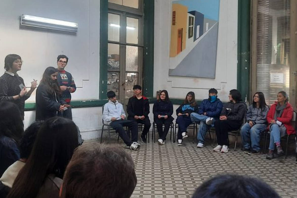 Adolescentes de 36 escuelas mendocinas crean proyectos audiovisuales para cuidar la salud mental