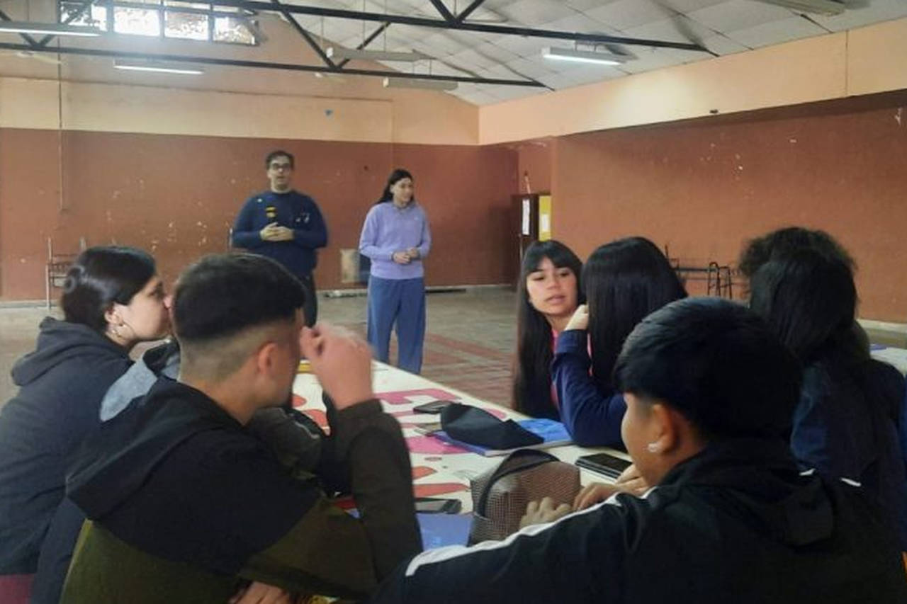 Adolescentes de 36 escuelas mendocinas crean proyectos audiovisuales para cuidar la salud mental