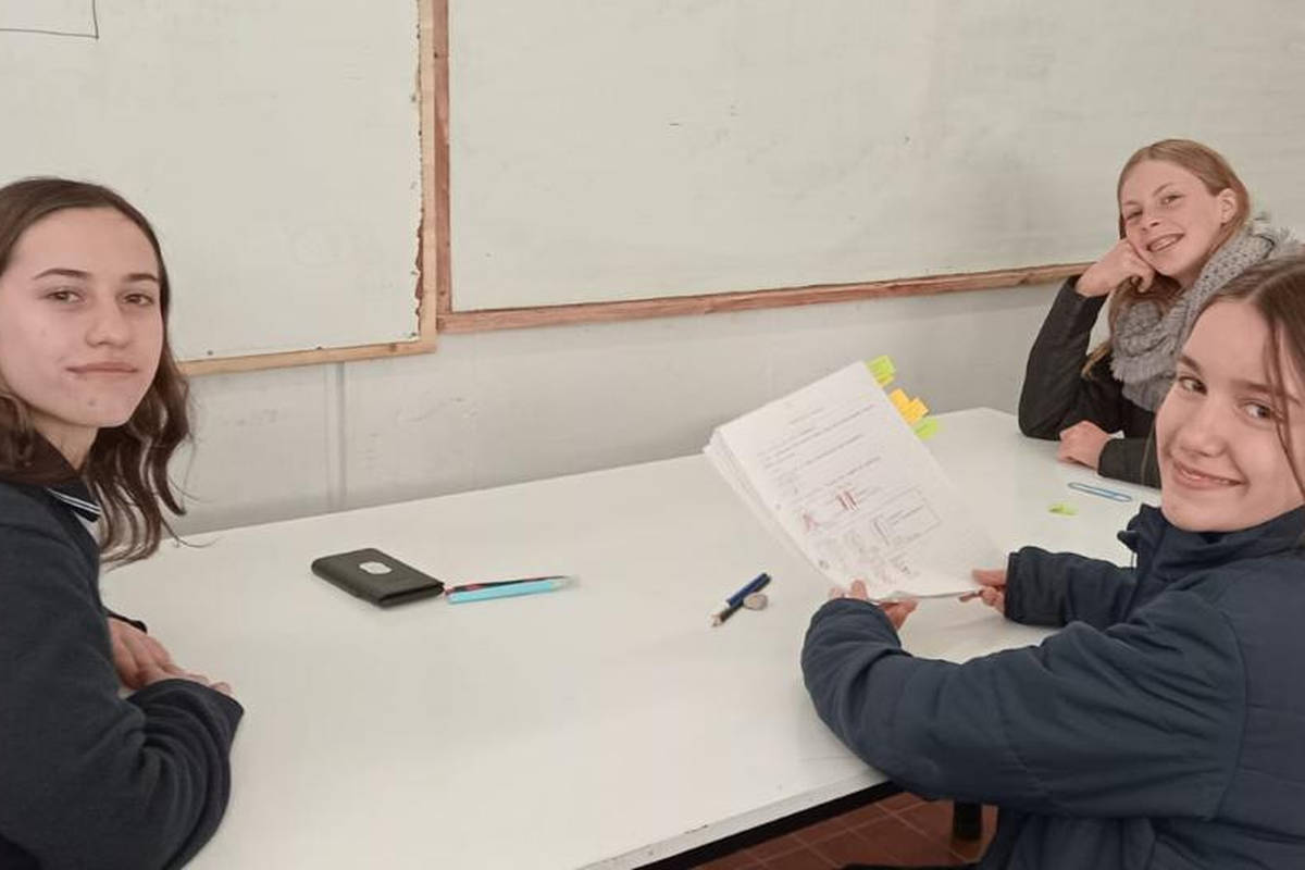 Estudiantes del Colegio Fasta Juan Pablo II representarán a Mendoza en la Olimpíada Argentina de Biología