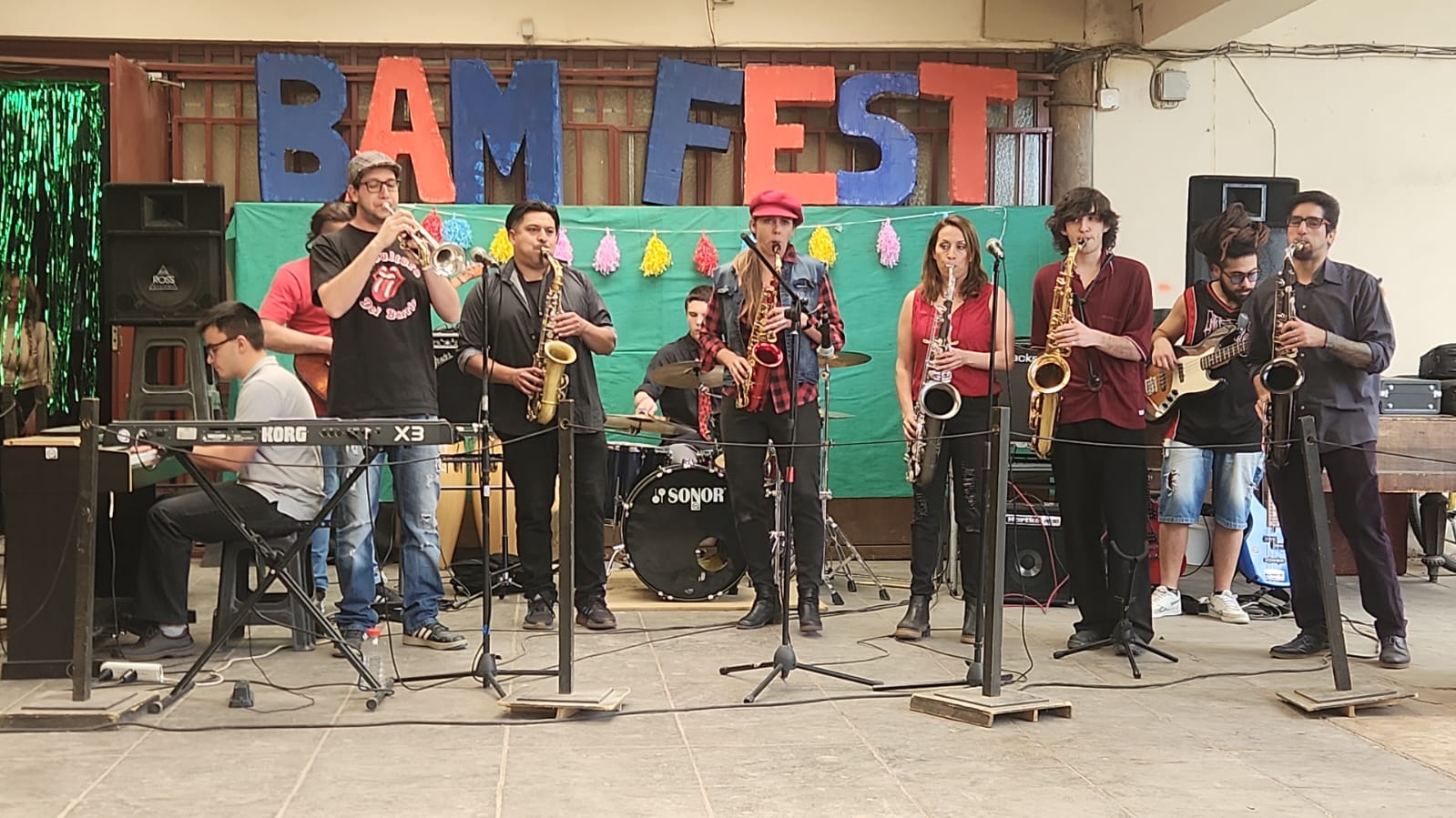 La escuela S-052 Niños Cantores compartió un encuentro artístico interinstitucional