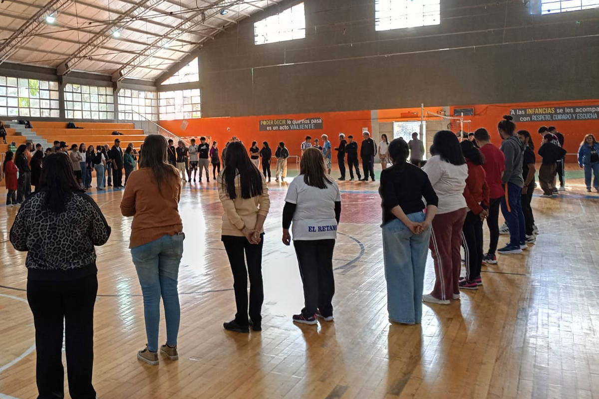 Más de 200 estudiantes de Lavalle participaron en el INTERCEBJA 2026