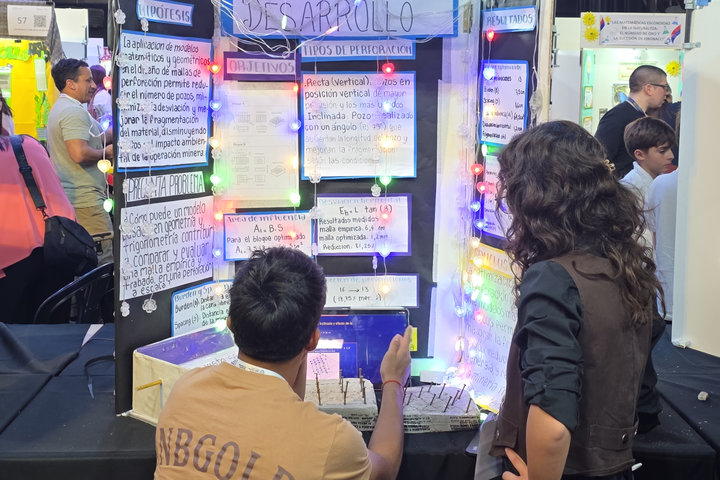 Portal Educativo DGE Gobierno de Mendoza distinción en la 1ra instancia de la Feria