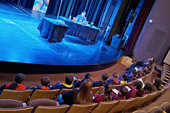 Portal Educativo DGE Gobierno de Mendoza “Detective de las Letras” reunió a estudiantes de 7° grado en el Espacio Cultural Julio Le Parc