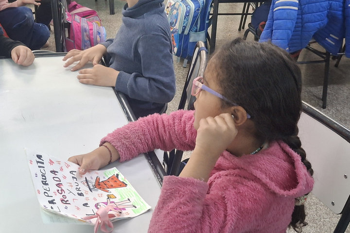 lectura-de-una-obra-de-liliana-cinetto