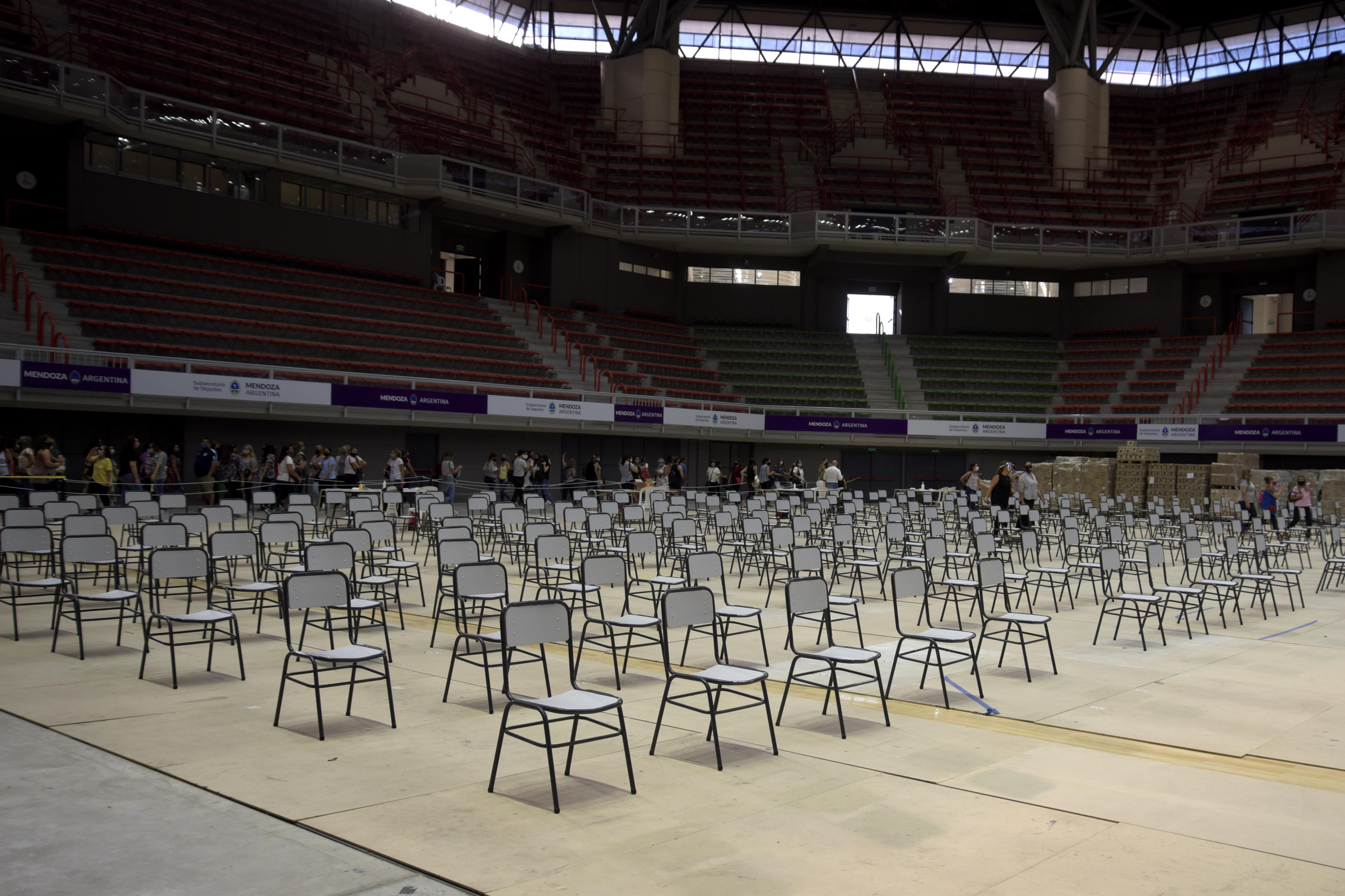 Dirección  General de Escuelas. Operativo de vacunación