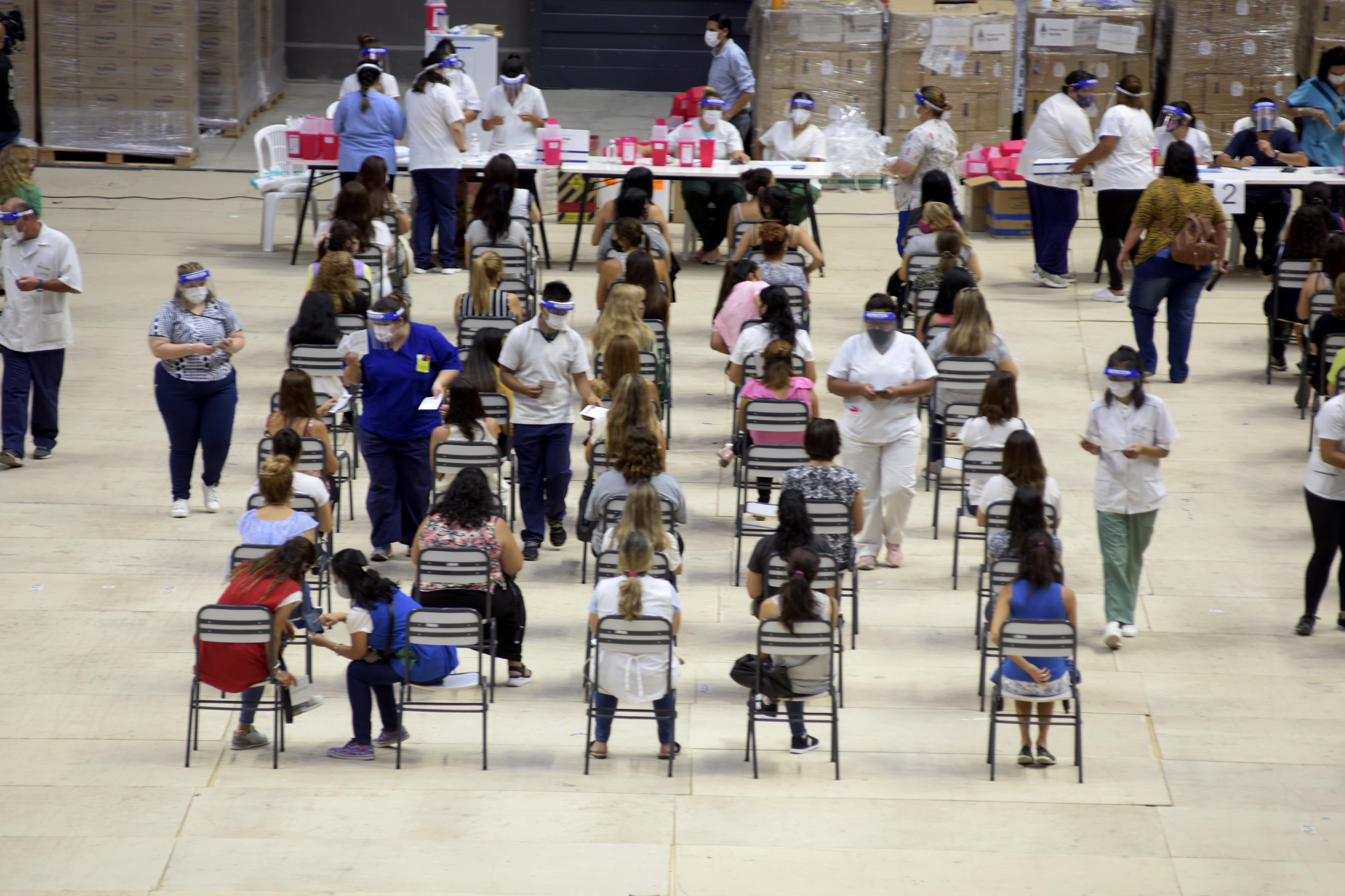 Dirección  General de Escuelas. Operativo de vacunación