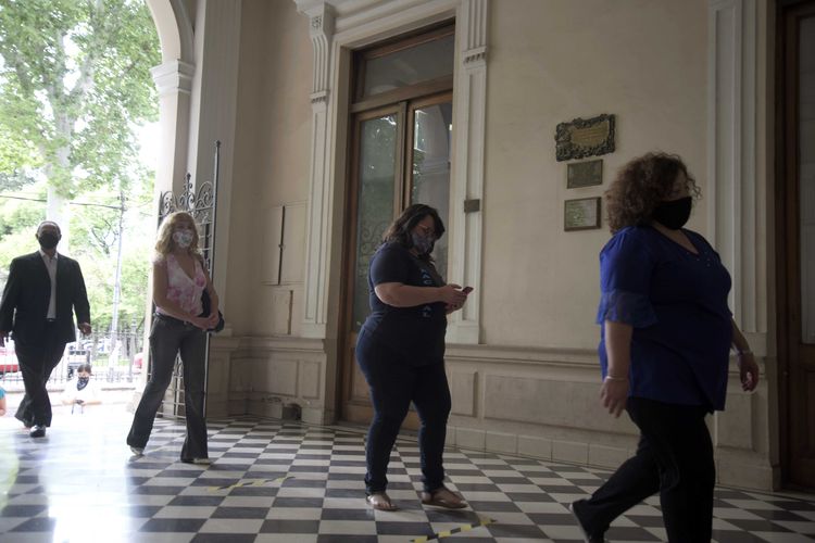 Dirección General de Escuelas - Apoyo a las trayectorias escola